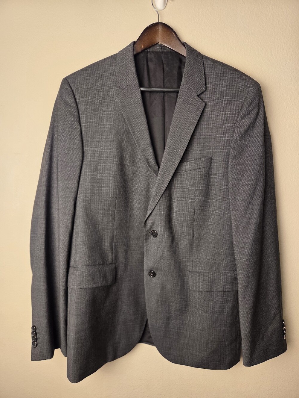 Hugo Boss Sport Coat Jacket Blazer 44R Gray Houndstooth 100% Wool Grand Central